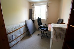 Bedroom- click for photo gallery